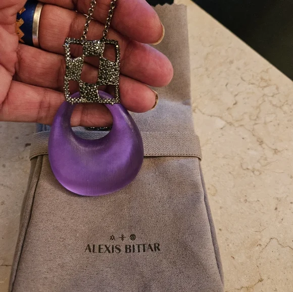 Alexis Bittar Purple Lucite necklace with gunmetal chain - Picture 4 of 5